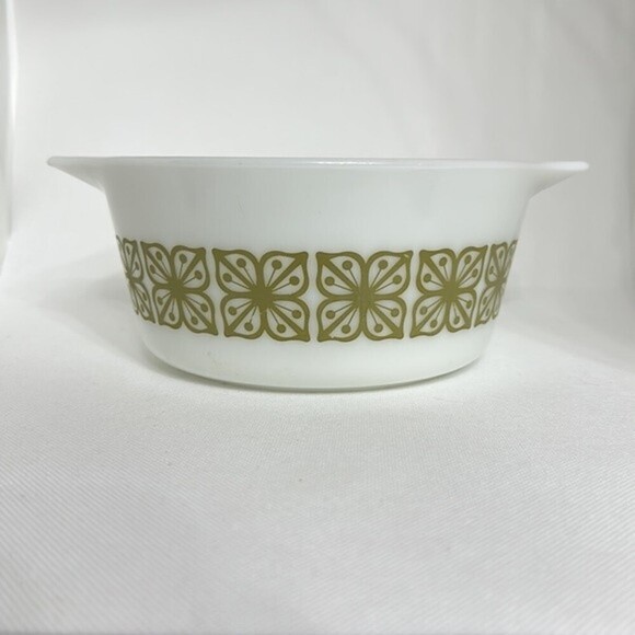 Pyrex Verde Green Cinderella Mixing/Casserole Bowl 474-B‎ #29 - Picture 2 of 12